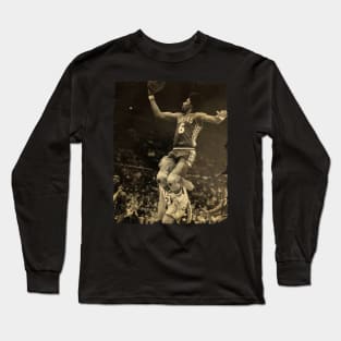 Pic Of The Dr. J IN 1977 Long Sleeve T-Shirt